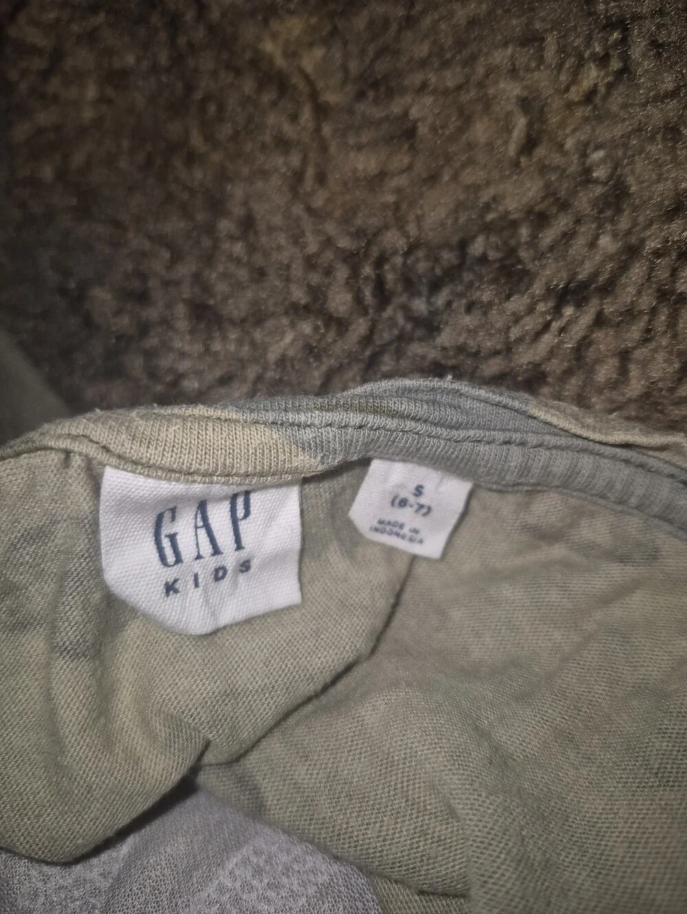 GAP short sleeve
